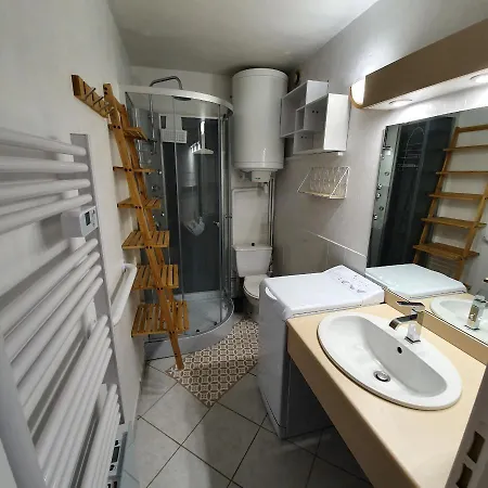 Apartman Cosy, 4 Pers, Plein Centre Ville, Parking Offert Font-Romeu-Odeillo-Via