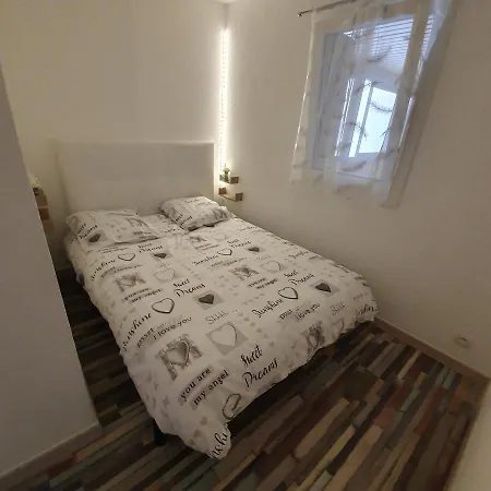 Cosy, 4 Pers, Plein Centre Ville, Parking Offert