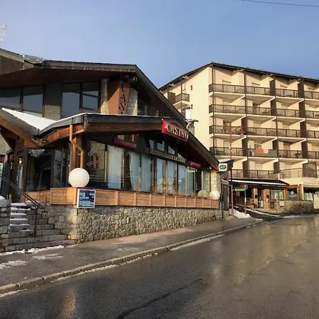 Cosy, 4 Pers, Plein Centre Ville, Parking Offert Apartman